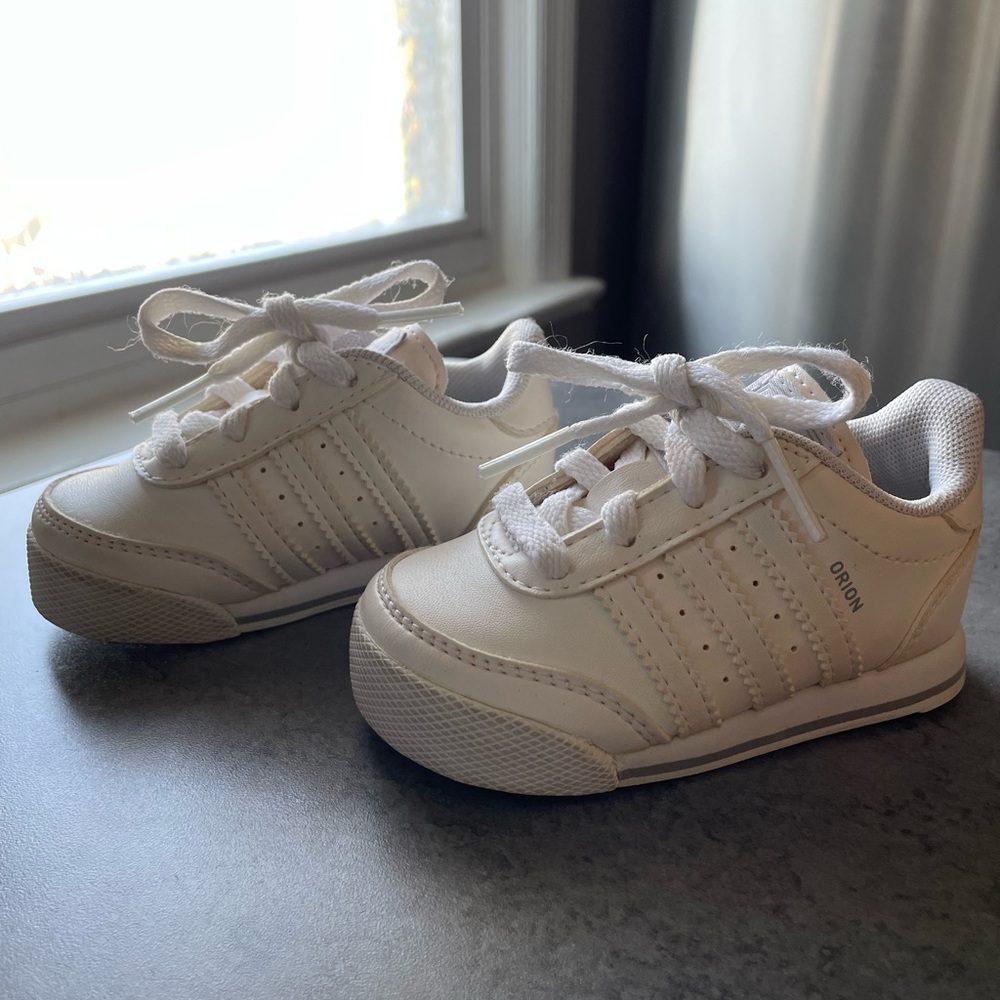 Adidas • Orion • Baby
